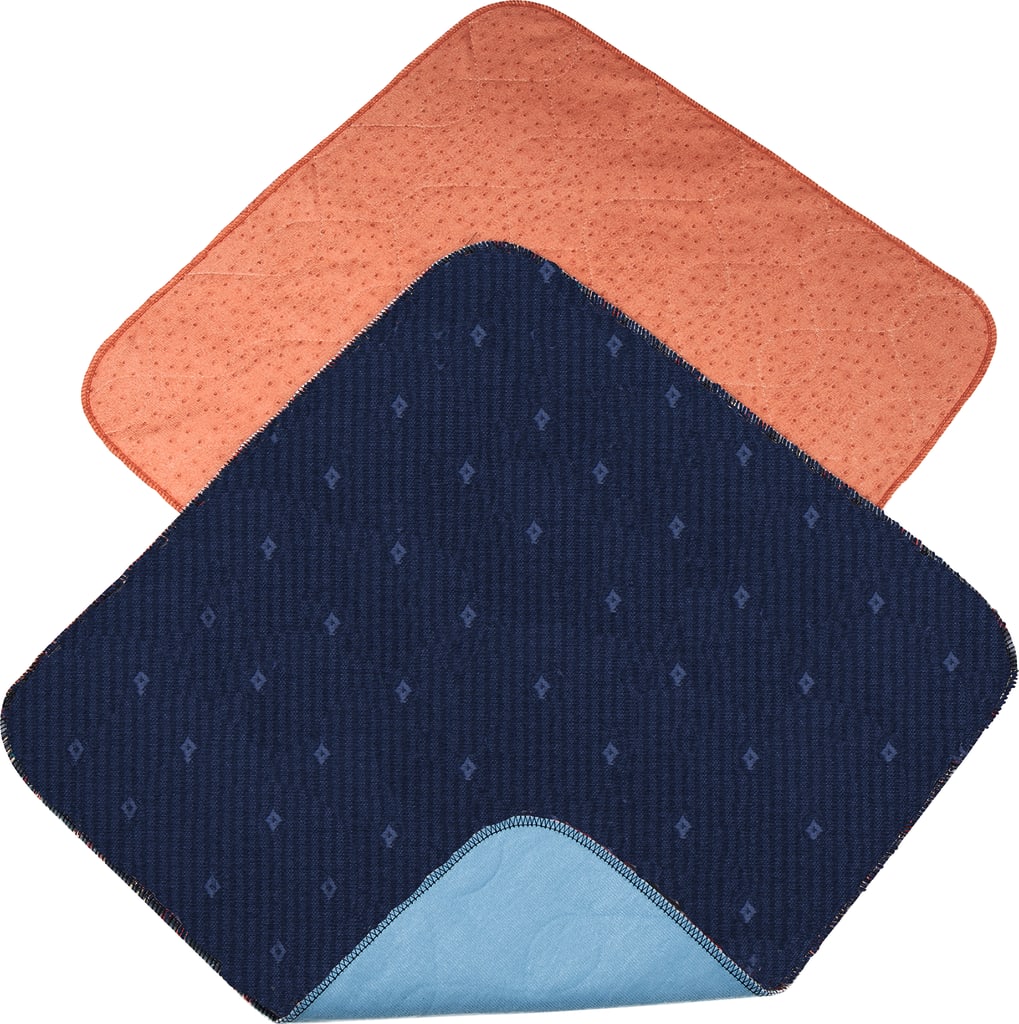 WiBUplus Stuhlauflage (Sitzauflage) Cora mit Umkettelung, innenliegender PU-Folie (laminiert), Umkettelung und atmungsakiv. Waschbar bis 95°C. Bild 1