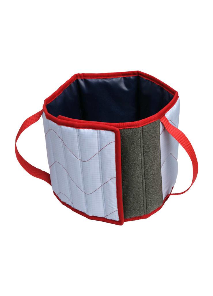 Alpha Aufrichthilfe Magic & Beingurt Bild 2