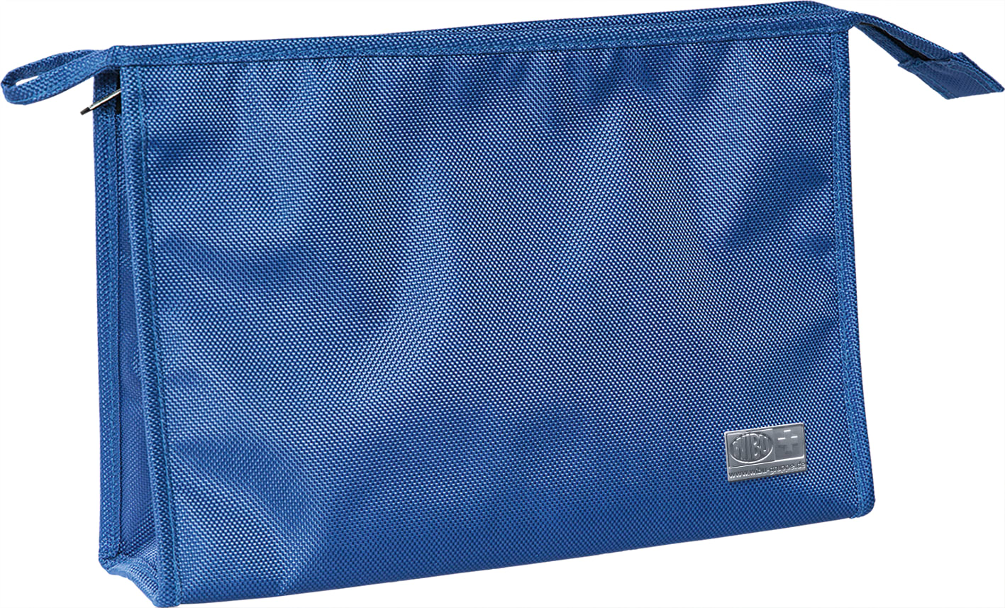 Kulturbeutel aus Polyester mit Reißverschluss, praktischer Schlaufe und zwei Innenfächern. Erhältlich in drei Farben. 
␍ Bild 1