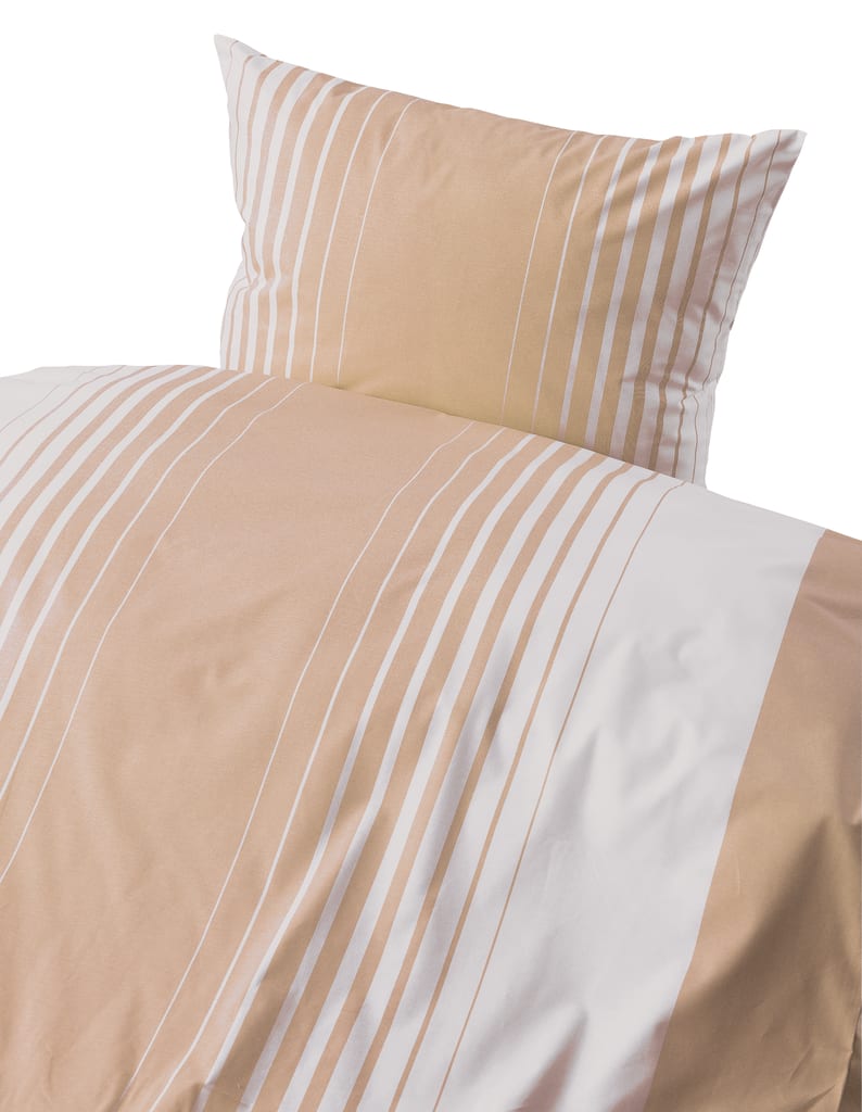 Kissenbezug mit Streifendesign, Hotelverschluss & Bogenabnähern. Formschön, komfortabel & leicht zu beziehen – ideal für den Alltag. Bild 1