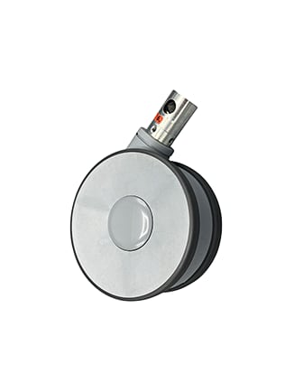 Die Rolle für Klinikbett Stiegelmeyer Evario ist eine silbergraue Lose Rolle mit dem Durchmesser von 150 mm.
␍ Bild 1