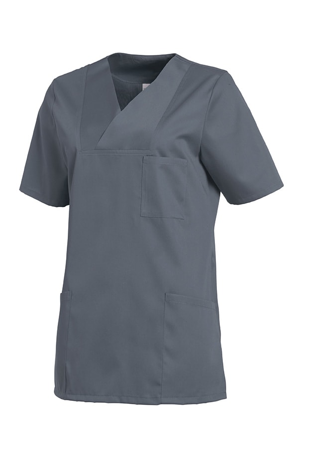 Kasack mit kurzen Ärmeln, Seitenschlitzen und Taillierung – bewegungsfreundlich, pflegeleicht, mit 3 Taschen für den Klinikalltag. Bild 1