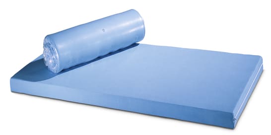 Pflegebettmatratze mit hohem Liegekomfort durch hochwertigen PU-Schaumstoff.