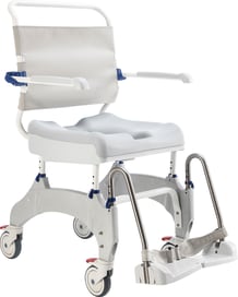 Dank des ergonomisch geformten Spezialsoftsitzes und der individuell verstellbare Sitzhöhe bietet der Dusch- und Toilettenrollstuhl Aquatec® Ocean einen hohen Sitzkomfort.