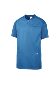 Die Piqueeinsätze sorgen für Luftzirkulation und erhöhen den Tragekomfort.