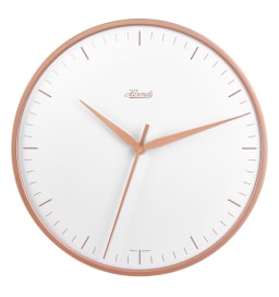 Wanduhr mit puristischem Design.