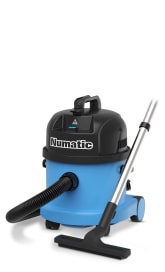 Kompakter Wassersauger inkl. robustem Zubehörset